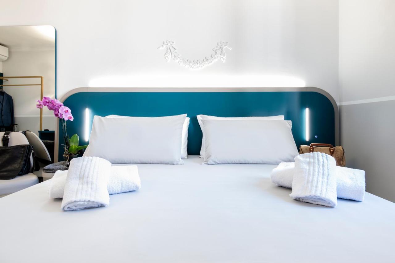 Deluxe Double Room with Terrace,1000309572:JPEG