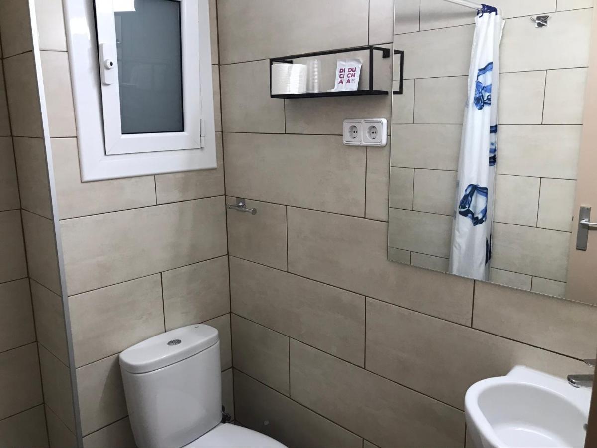 Climatized Double Room Private bathroom