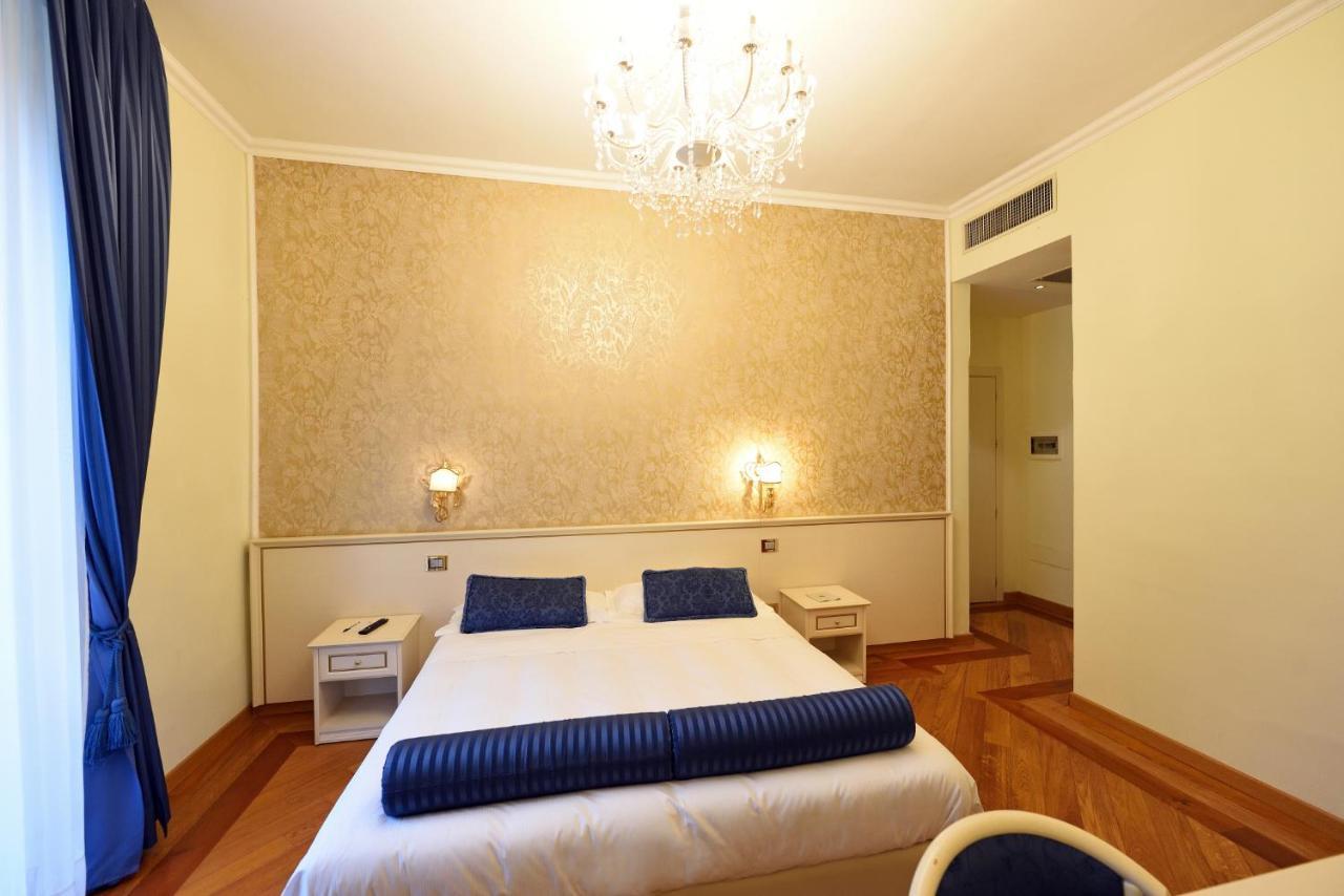Superior Double or Twin Room,1008456451:JPEG