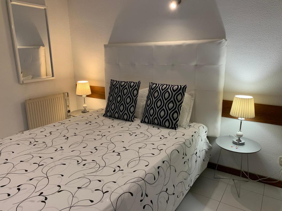 Studio Apartment,1153276080:JPEG