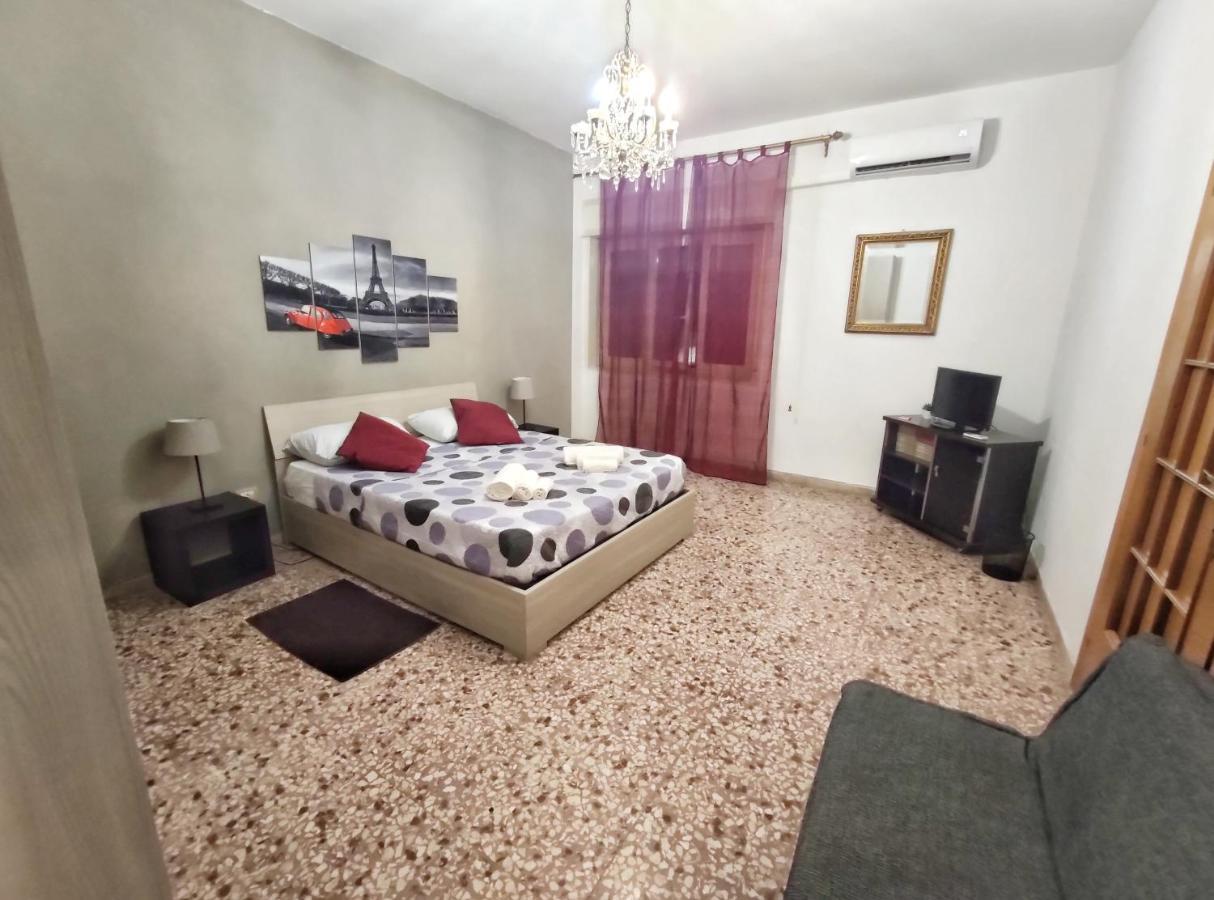 Basic Triple Room