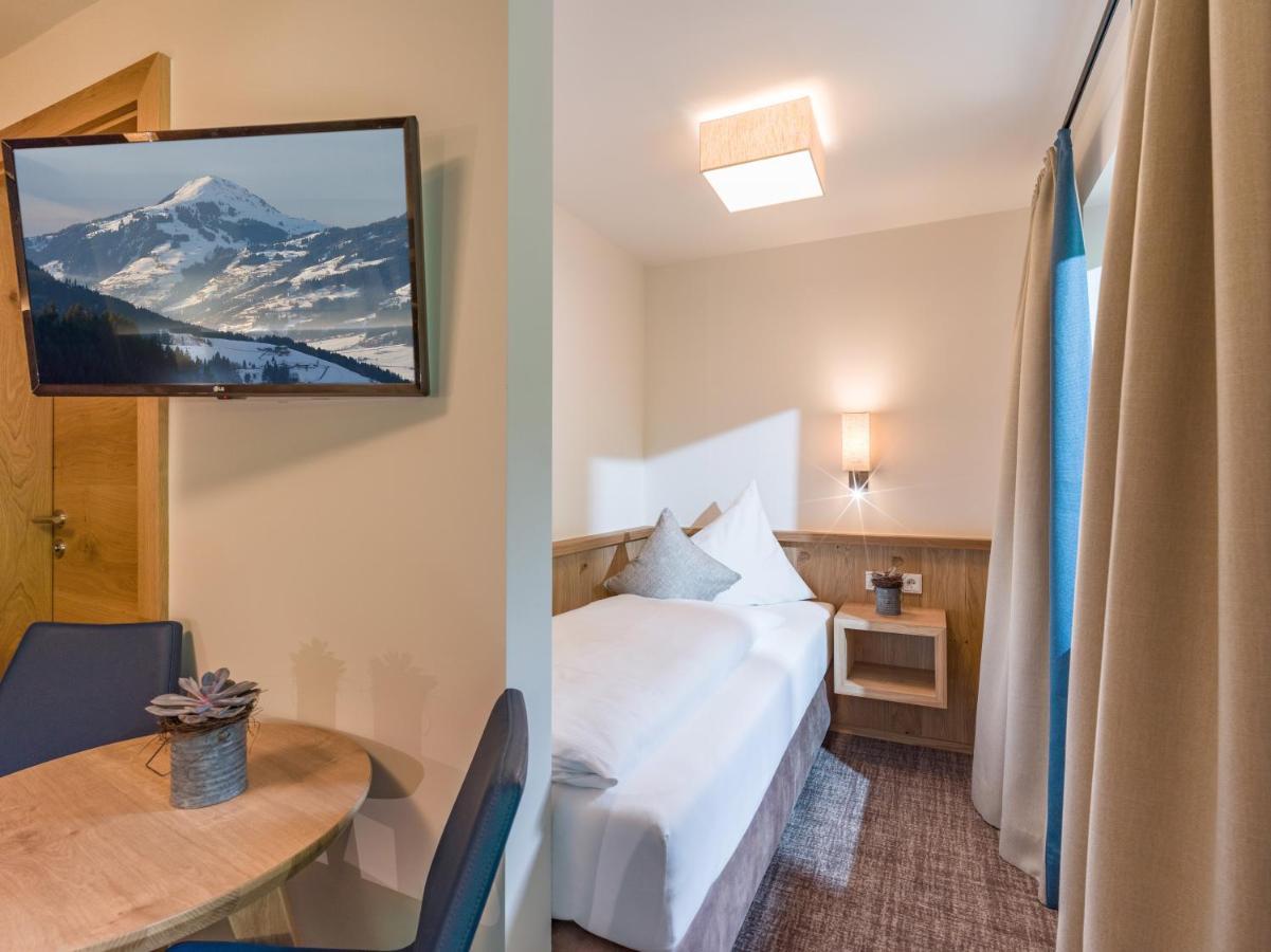Triple Room,1011774661:JPEG