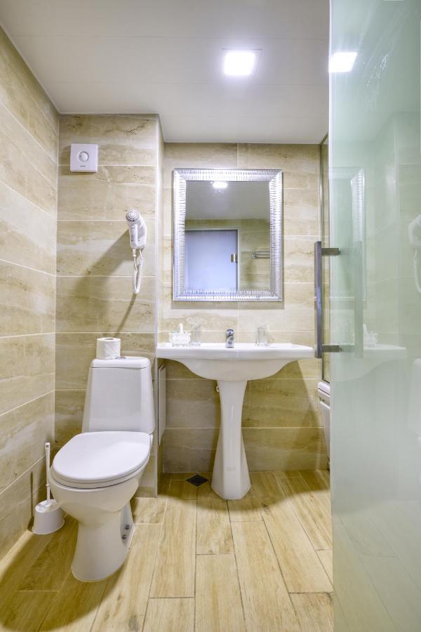 Studio,1023096961:JPEG