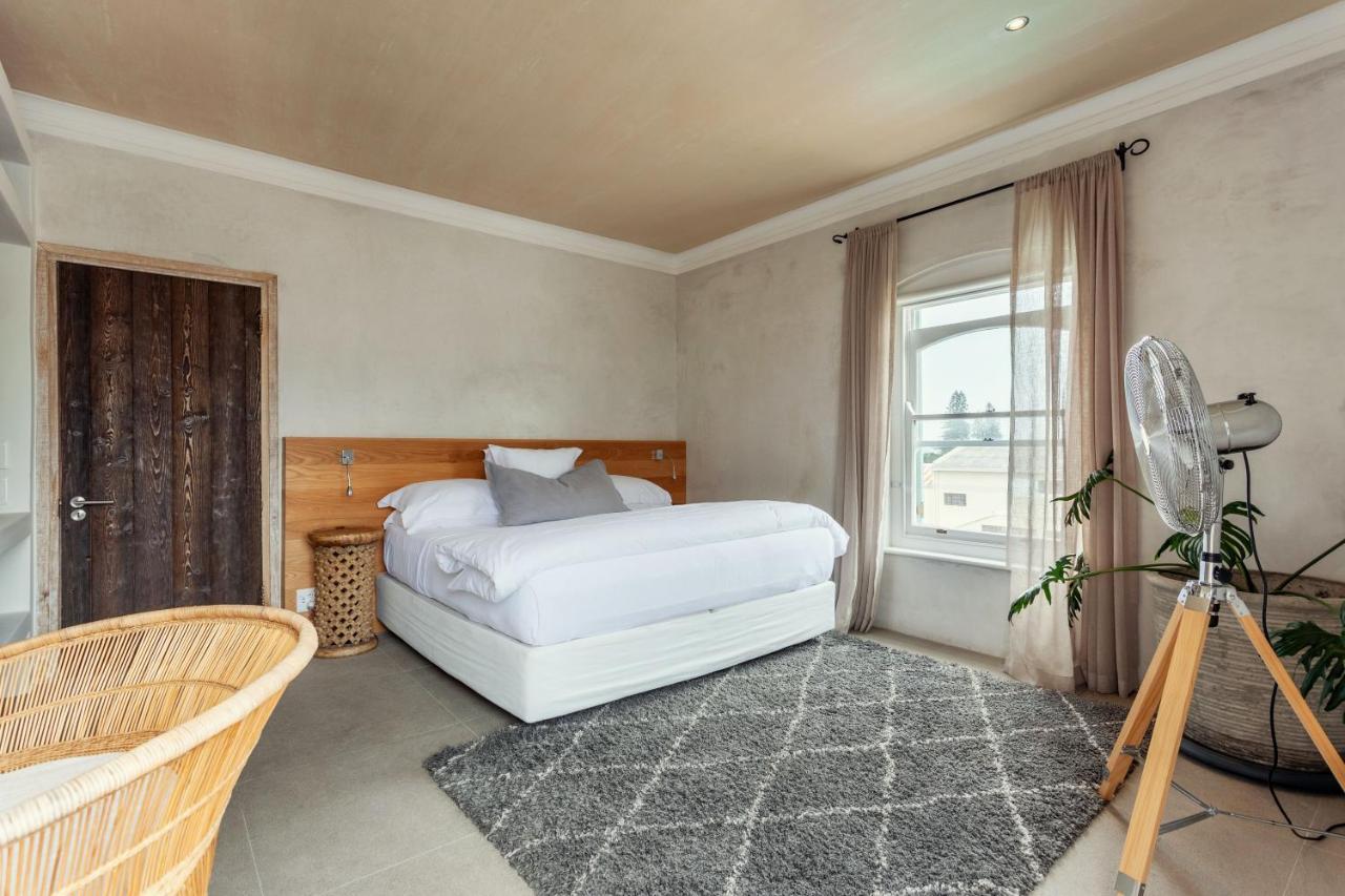Penthouse Suite with Balcony - 2
