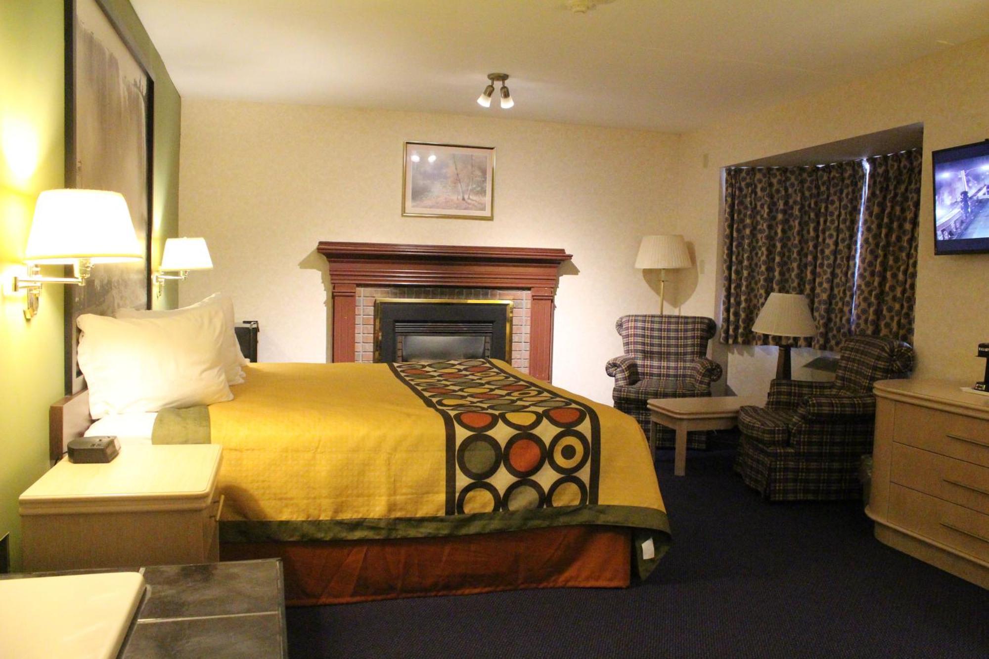 Deluxe King Room with Spa Bath- Non-Smoking,1212577036:JPEG