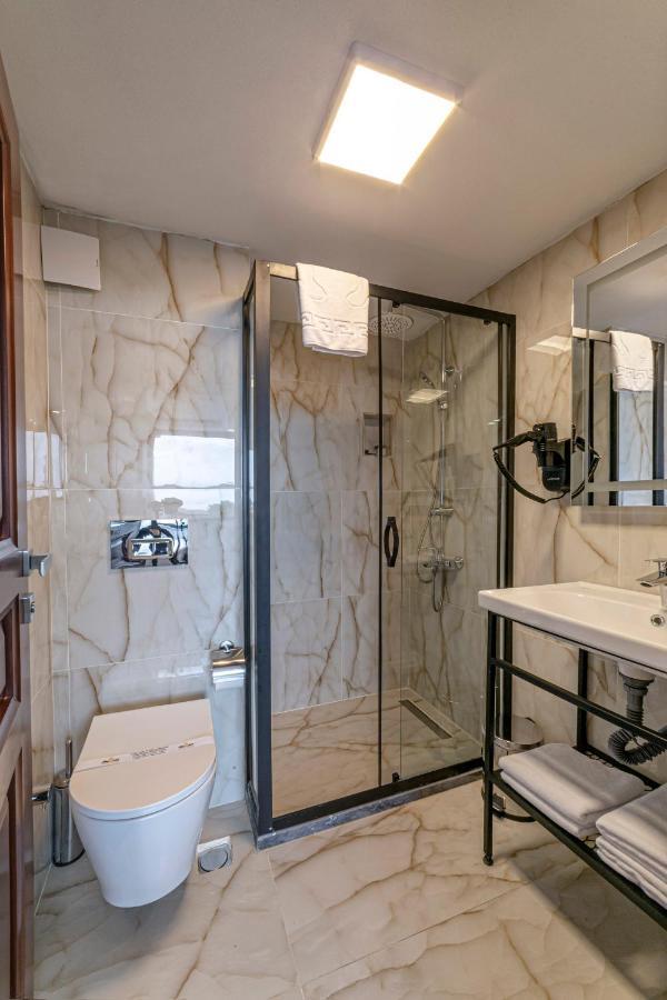 Deluxe Double Room with Sea View,1032978029:JPEG