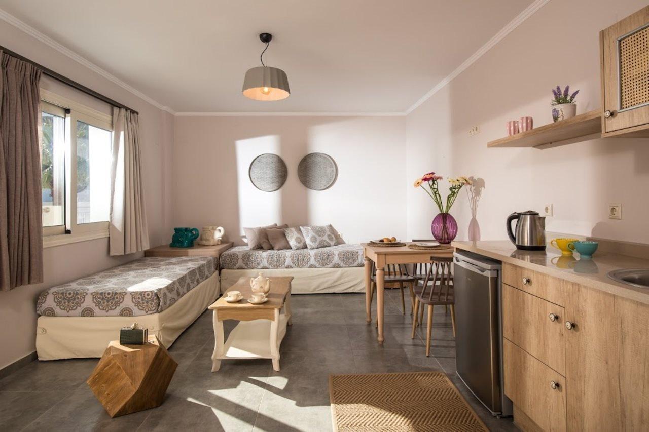 Superior One-Bedroom Apartment
