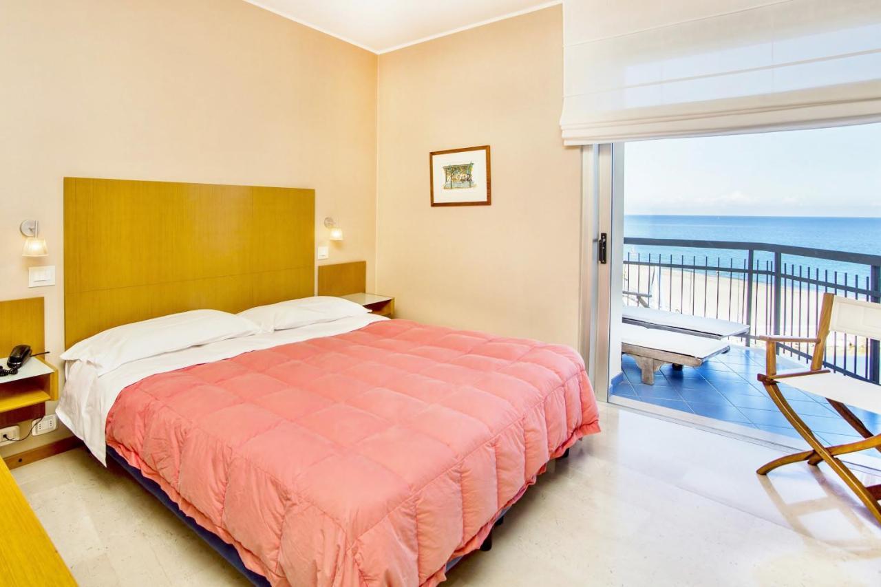 Junior Suite with Sea View,1037747791:JPEG
