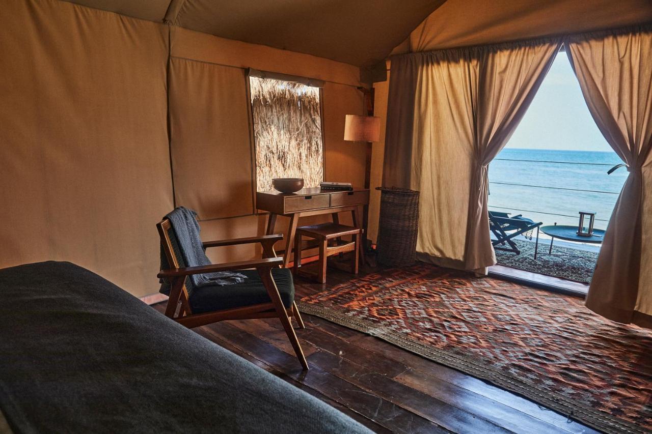 Quarto Duplo de Frente para o Mar
