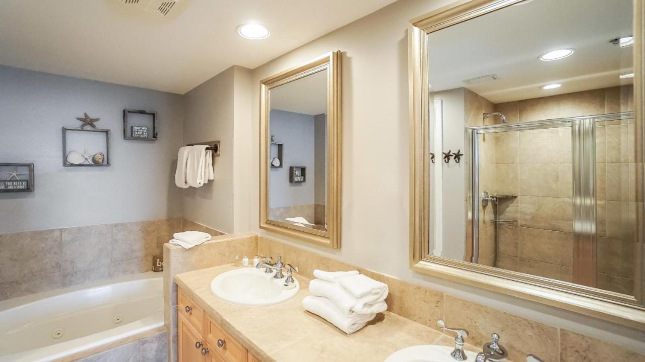 Two-Bedroom Apartment Water View