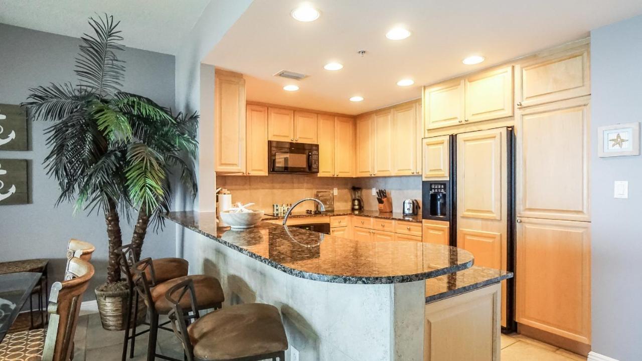 Two-Bedroom Apartment Water View