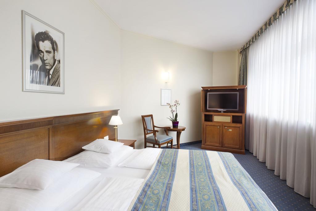 Comfort Double or Twin Room