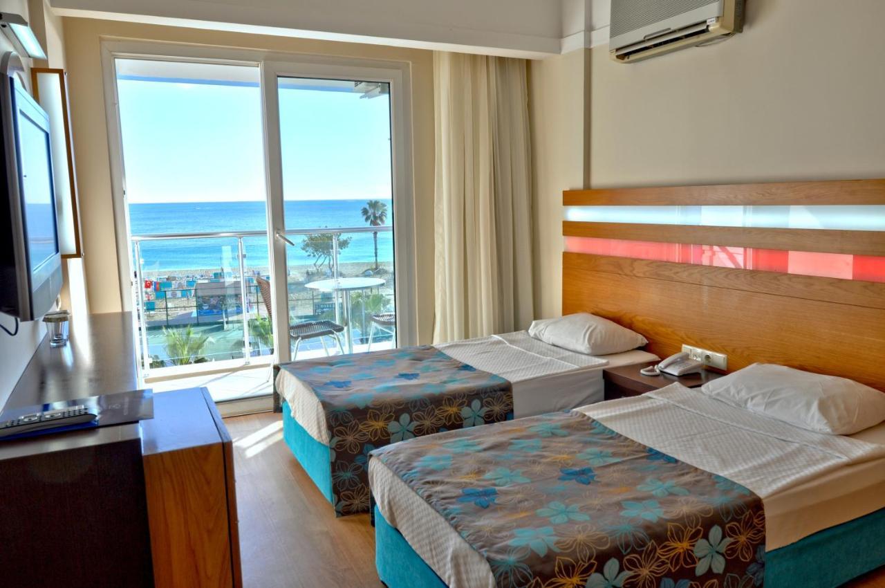 Standard Double or Twin Room Sea View,701819950:JPEG