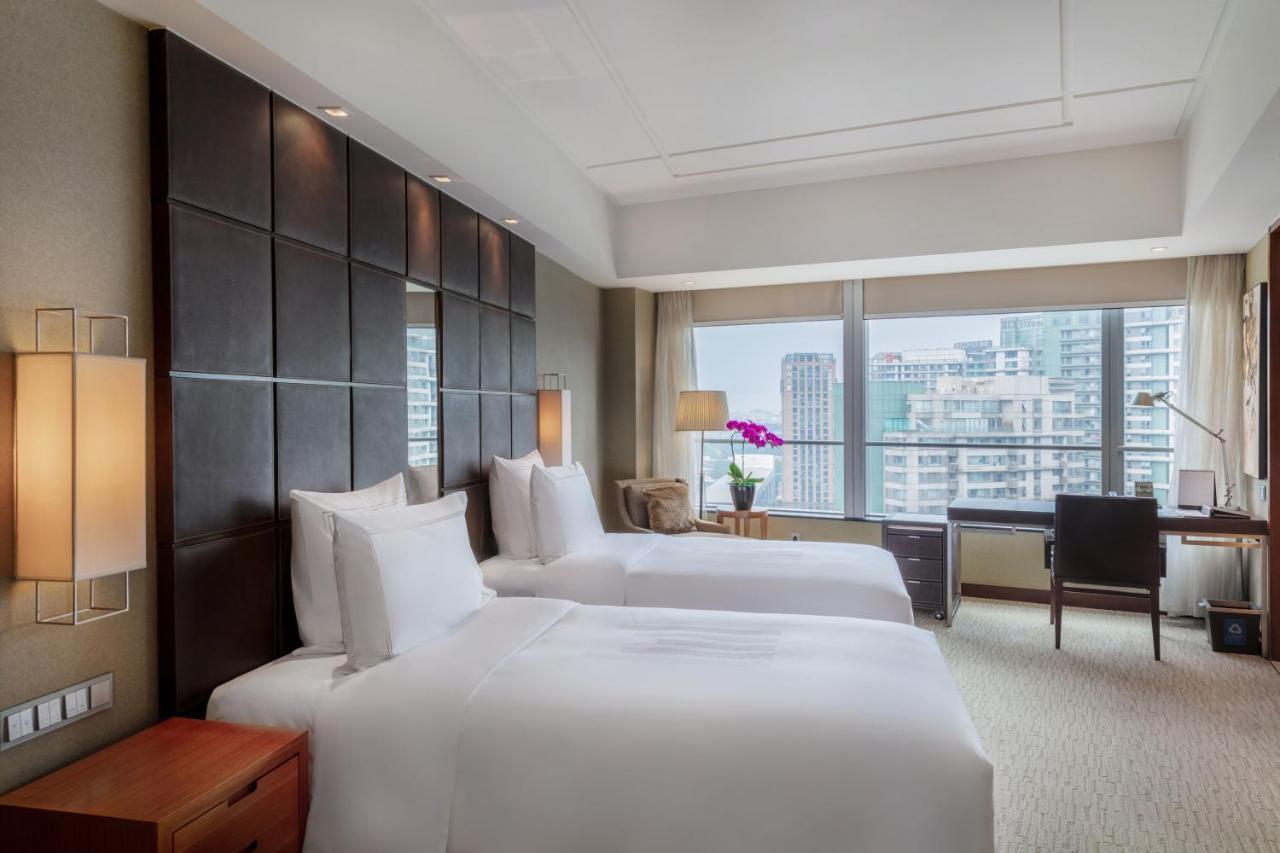 Executive Club Double Room
