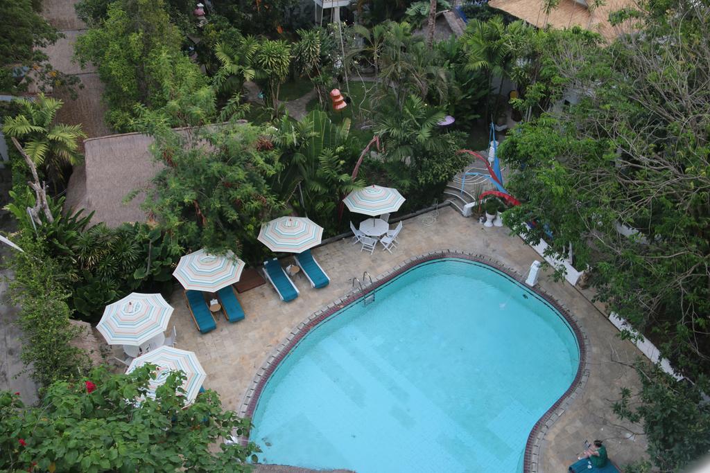 Garden Bungalow