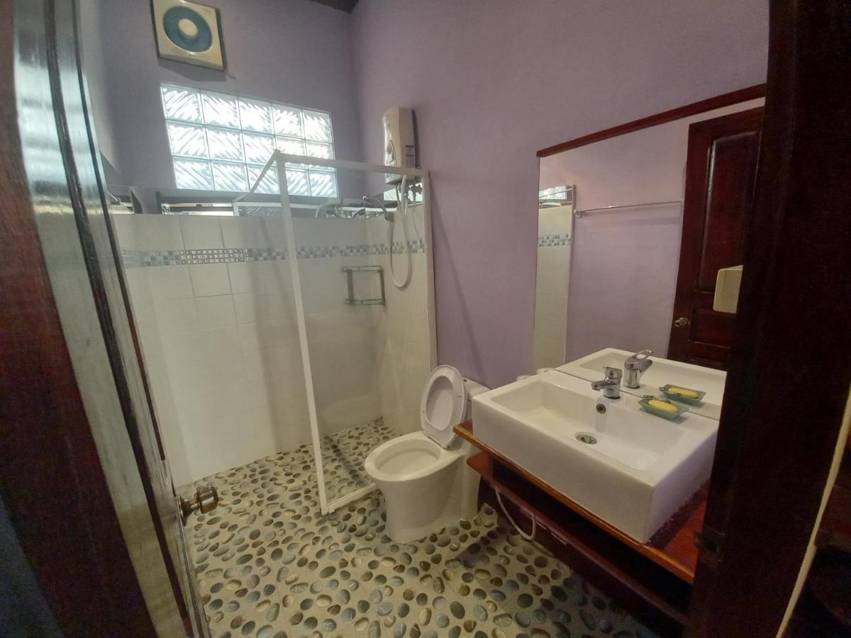 Deluxe Double Room,1611115886:JPEG