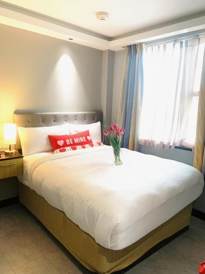 Suite Lit Queen-Size – Accessible aux Personnes à Mobilité Réduite
