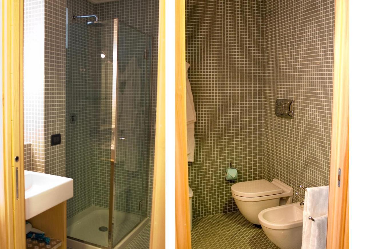 Standard Zimmer mit seitlichem Meerblick