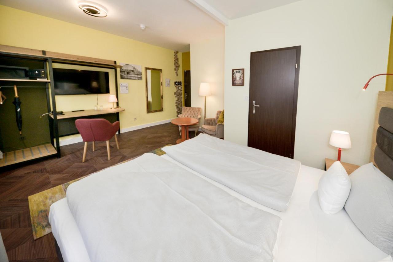 Dreibettzimmer