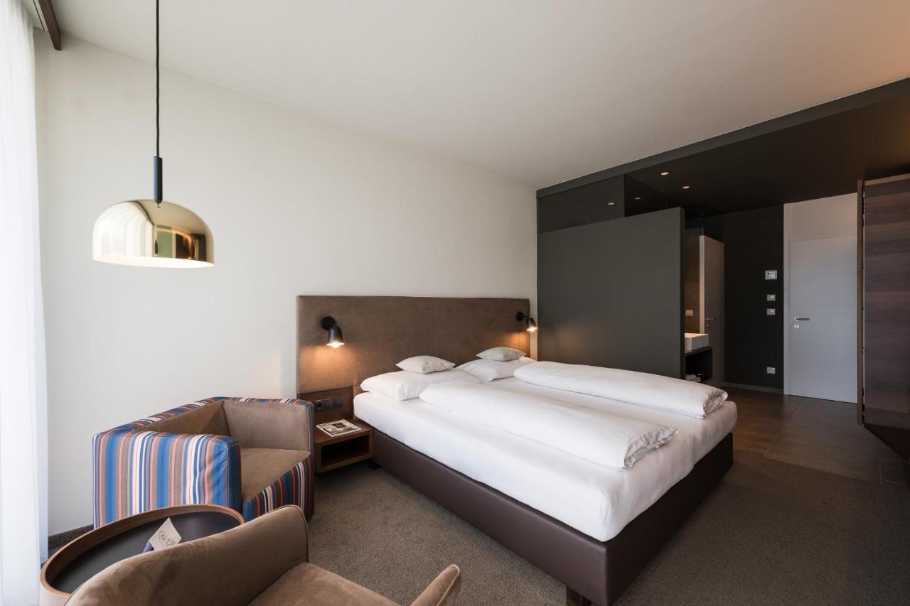 Superior Double Room Balcony Valley View