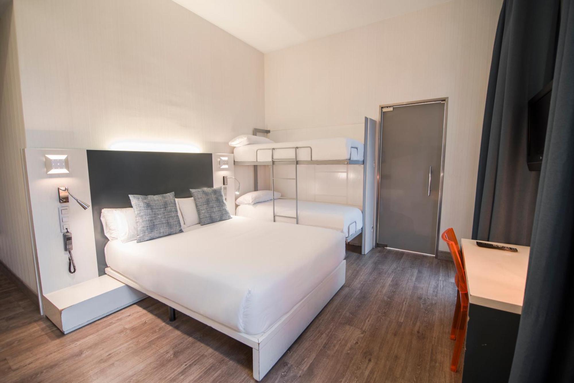 Quadruple Room,1207696099:JPEG