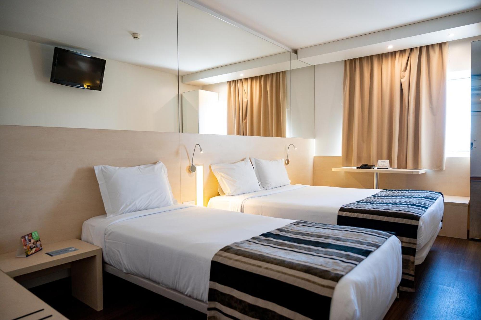 Double Room with Extra Bed,1722937544:JPEG