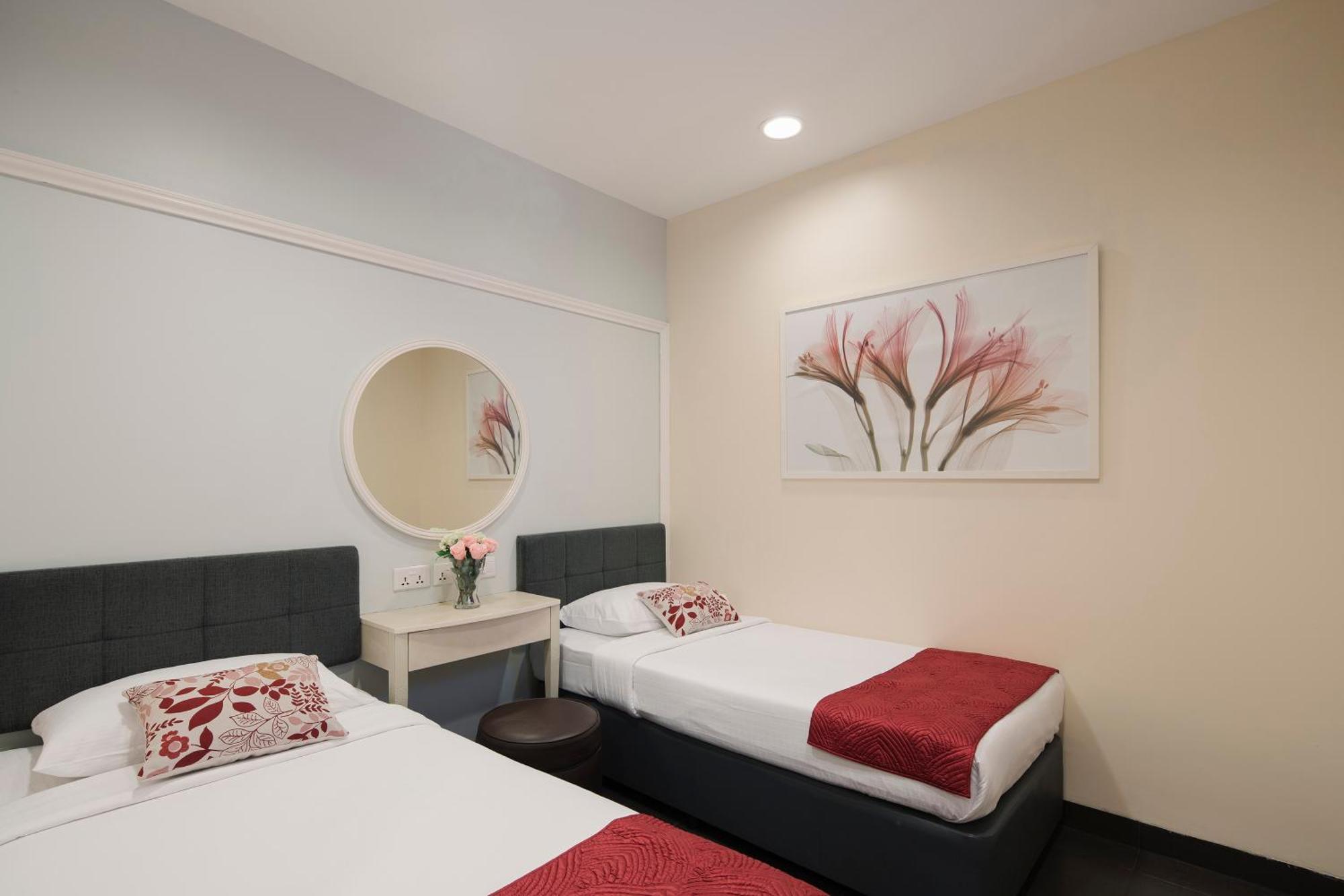 Standard Twin Room