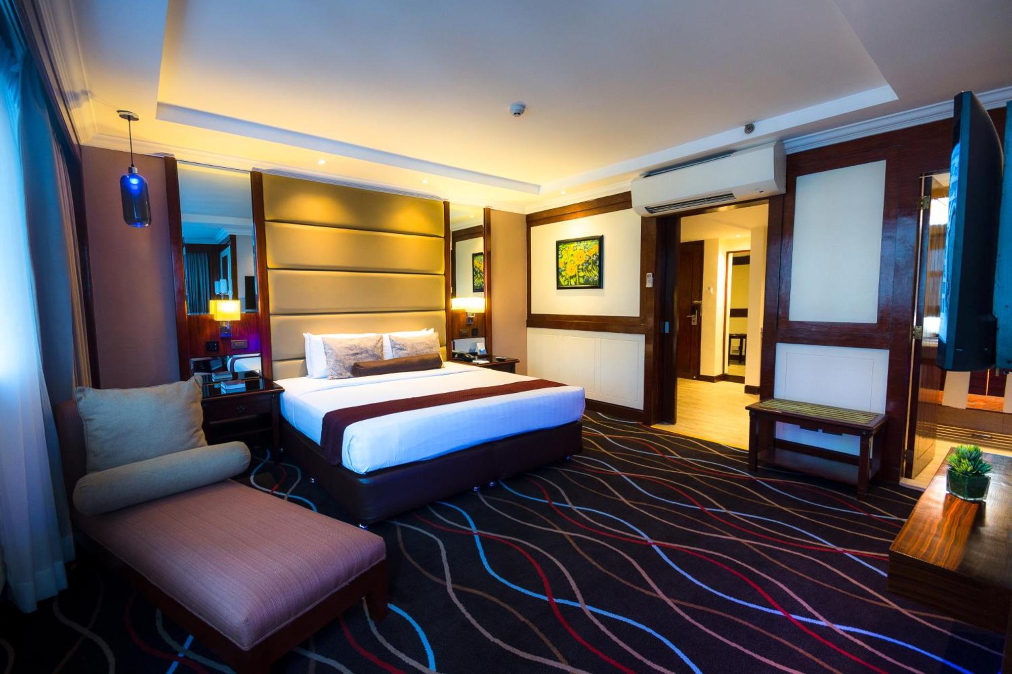 Parklane Junior Suite,1213532734:JPEG