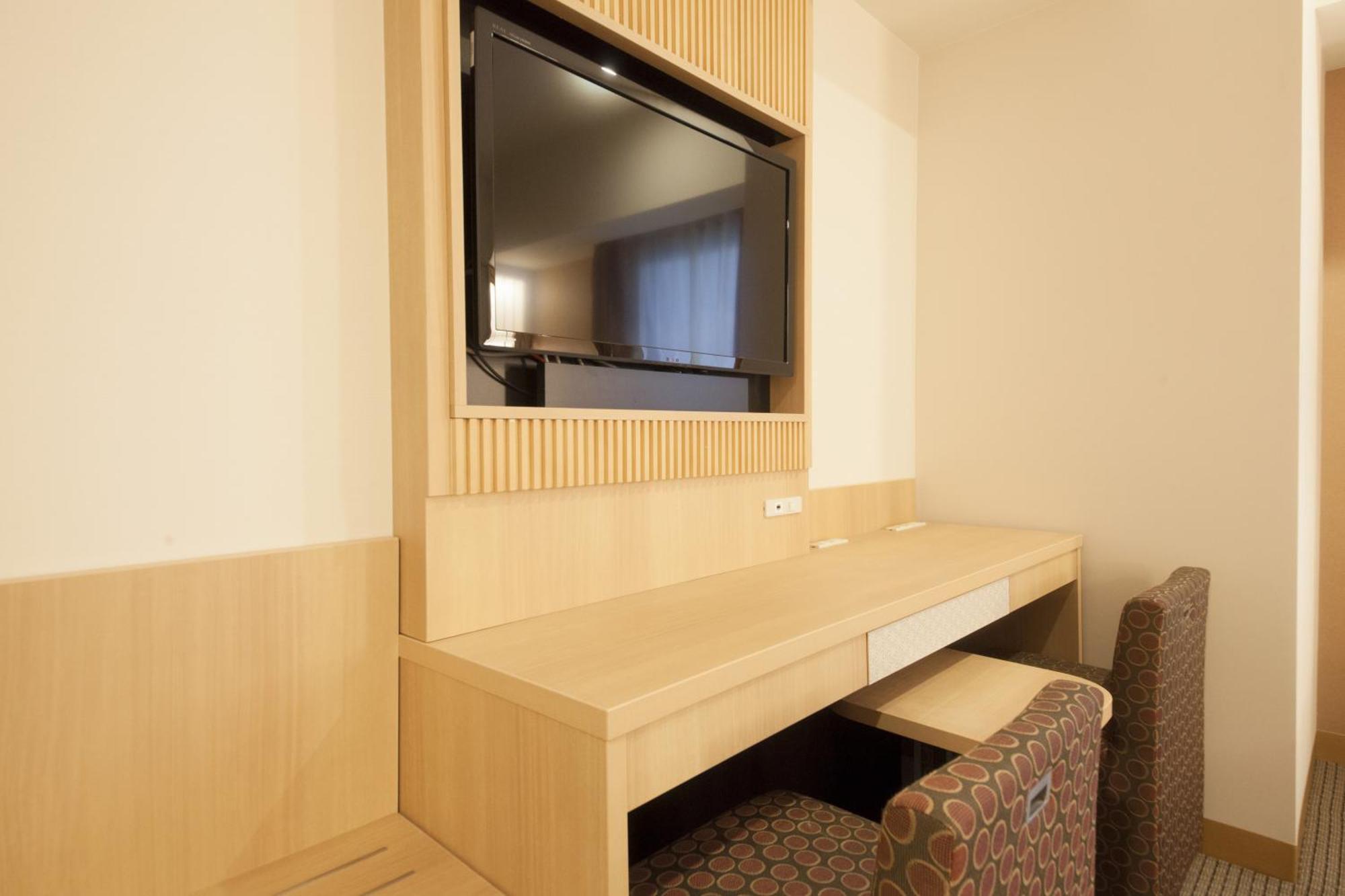 Standard Twin Room - Non-Smoking,1572716309:JPEG