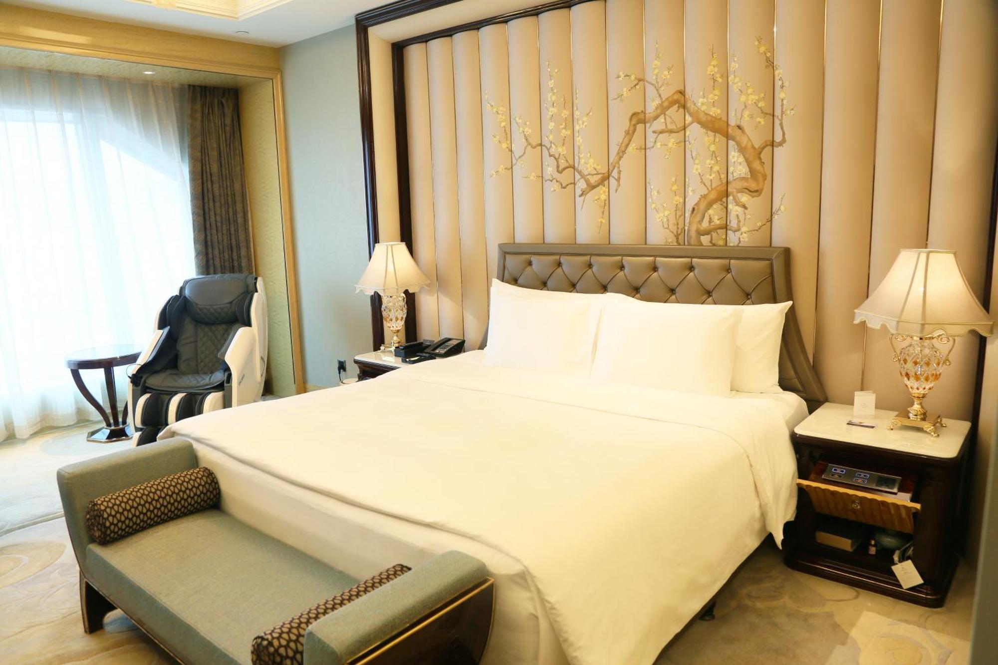 Executive King Room,679341108:JPEG