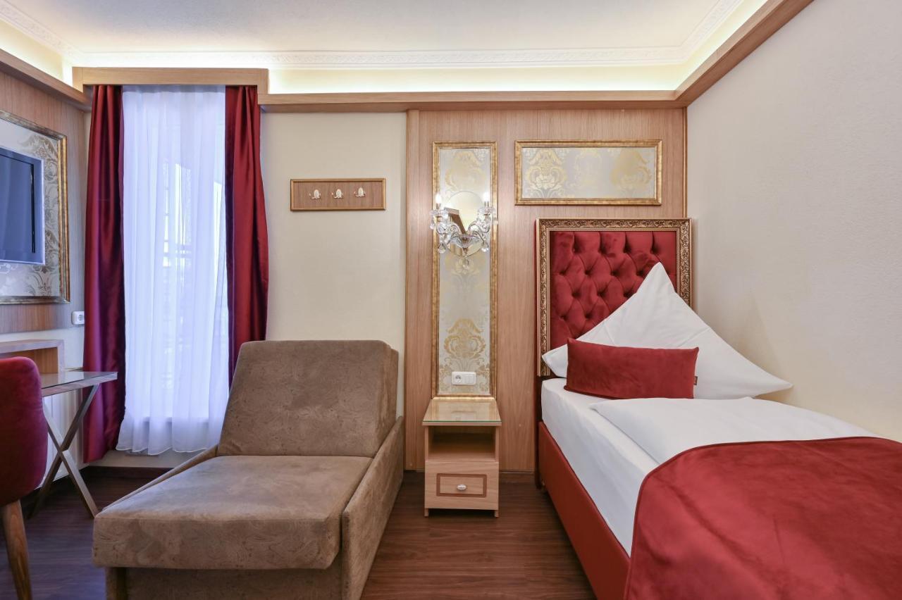 Single Room,1224995768:JPEG