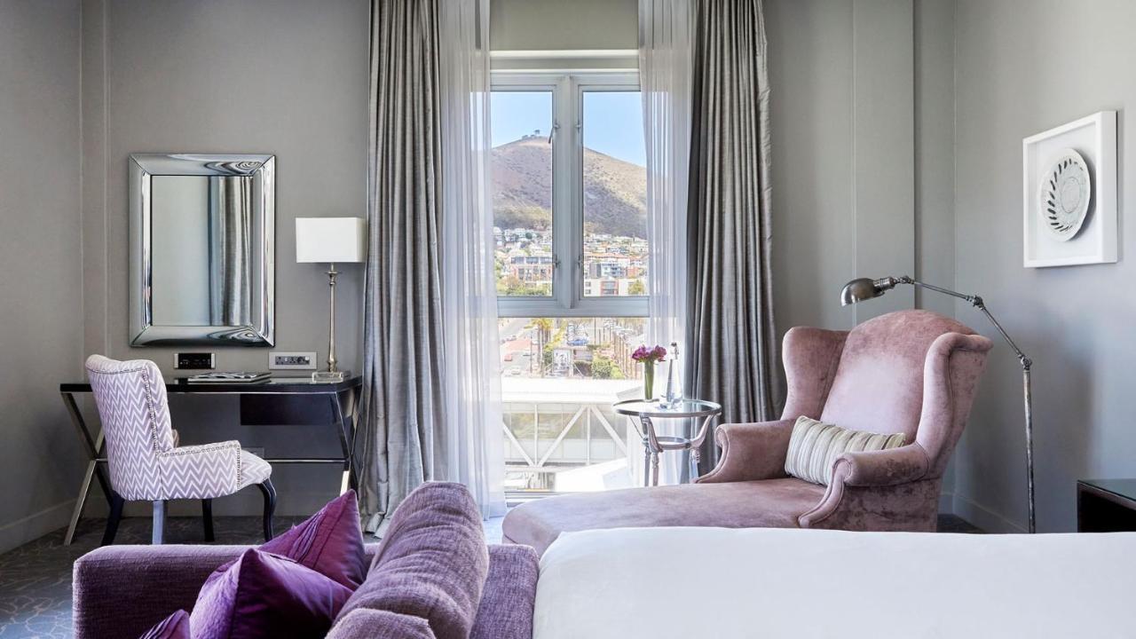 Premium Double or Twin Room Mountain View