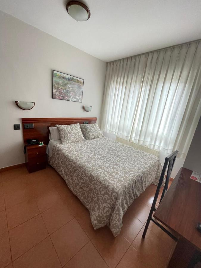 Single Room,1580572511:JPEG