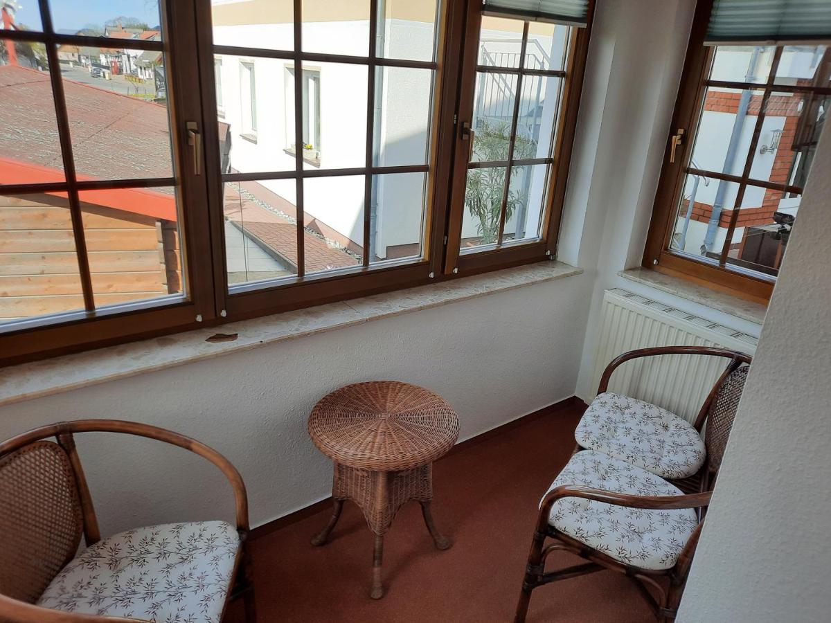 One-Bedroom Apartment,1237878676:JPEG