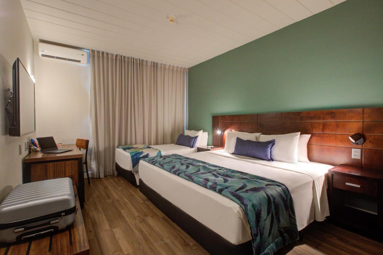 Quarto Triplo Superior