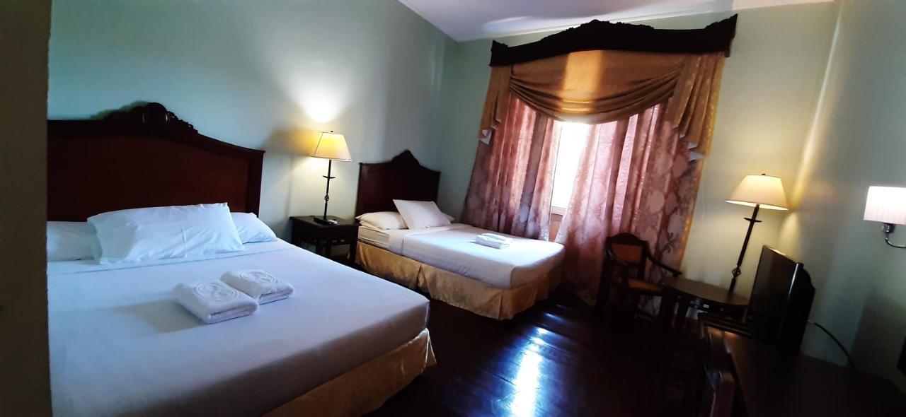 Junior Suite,1256881780:JPEG