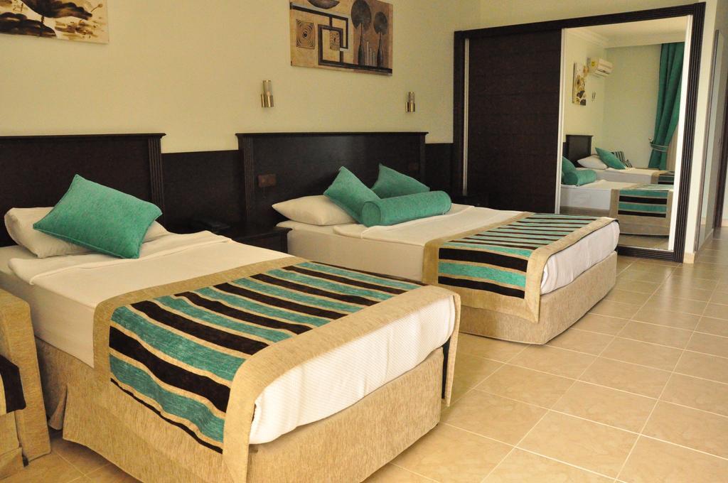 Standard Double or Twin Room,125552100:JPEG