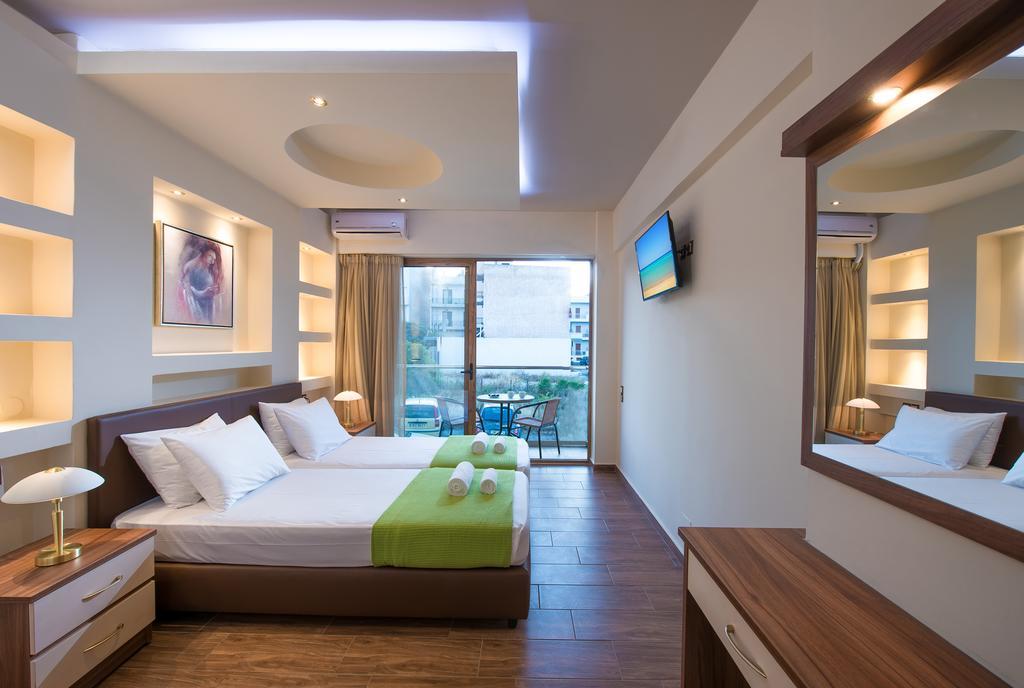 Classic Double Room with Partial Sea View (annex),126652047:JPEG