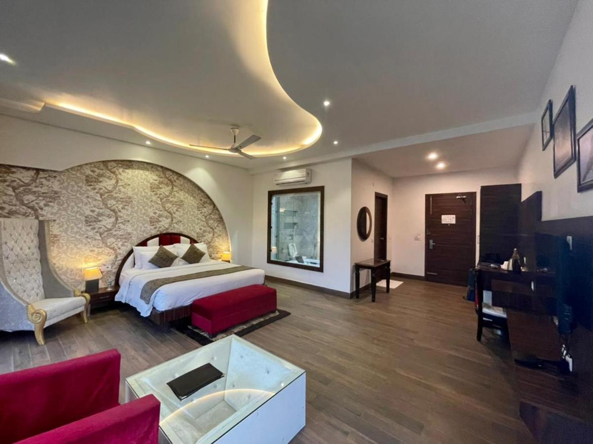 Presidential Suite