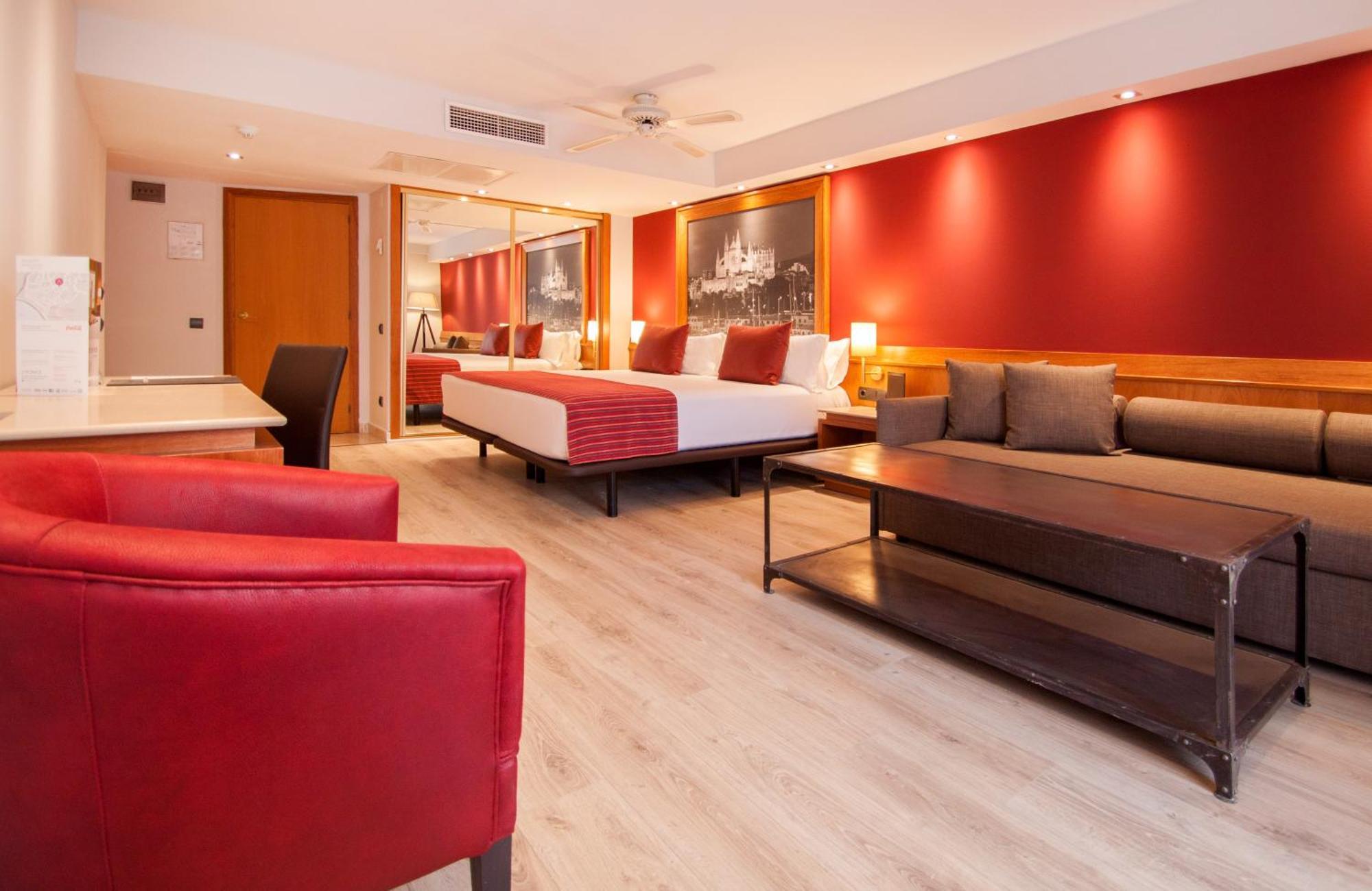 Triple Room with Sea View,1555892221:JPEG