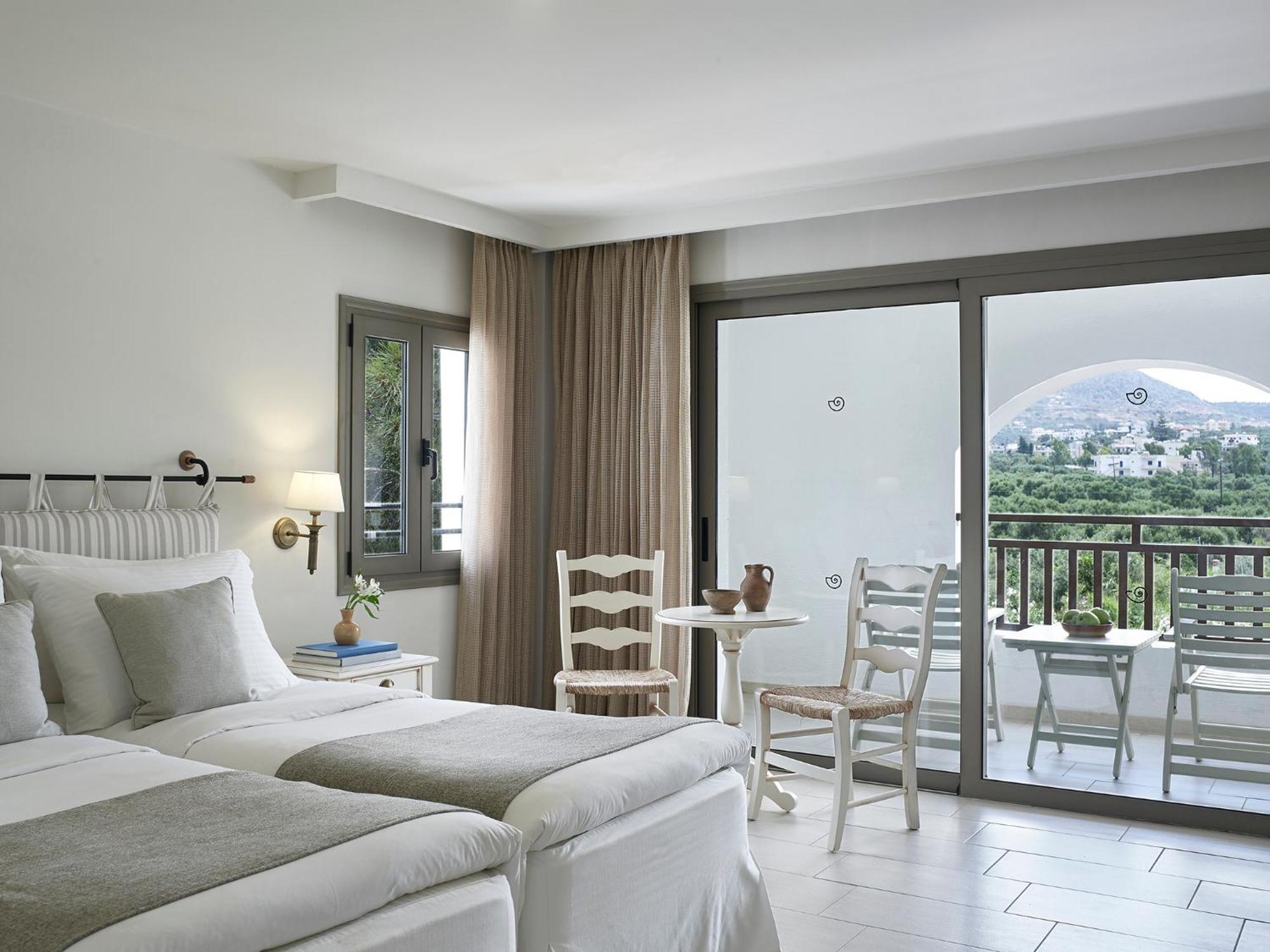 Garden Mountain View Room