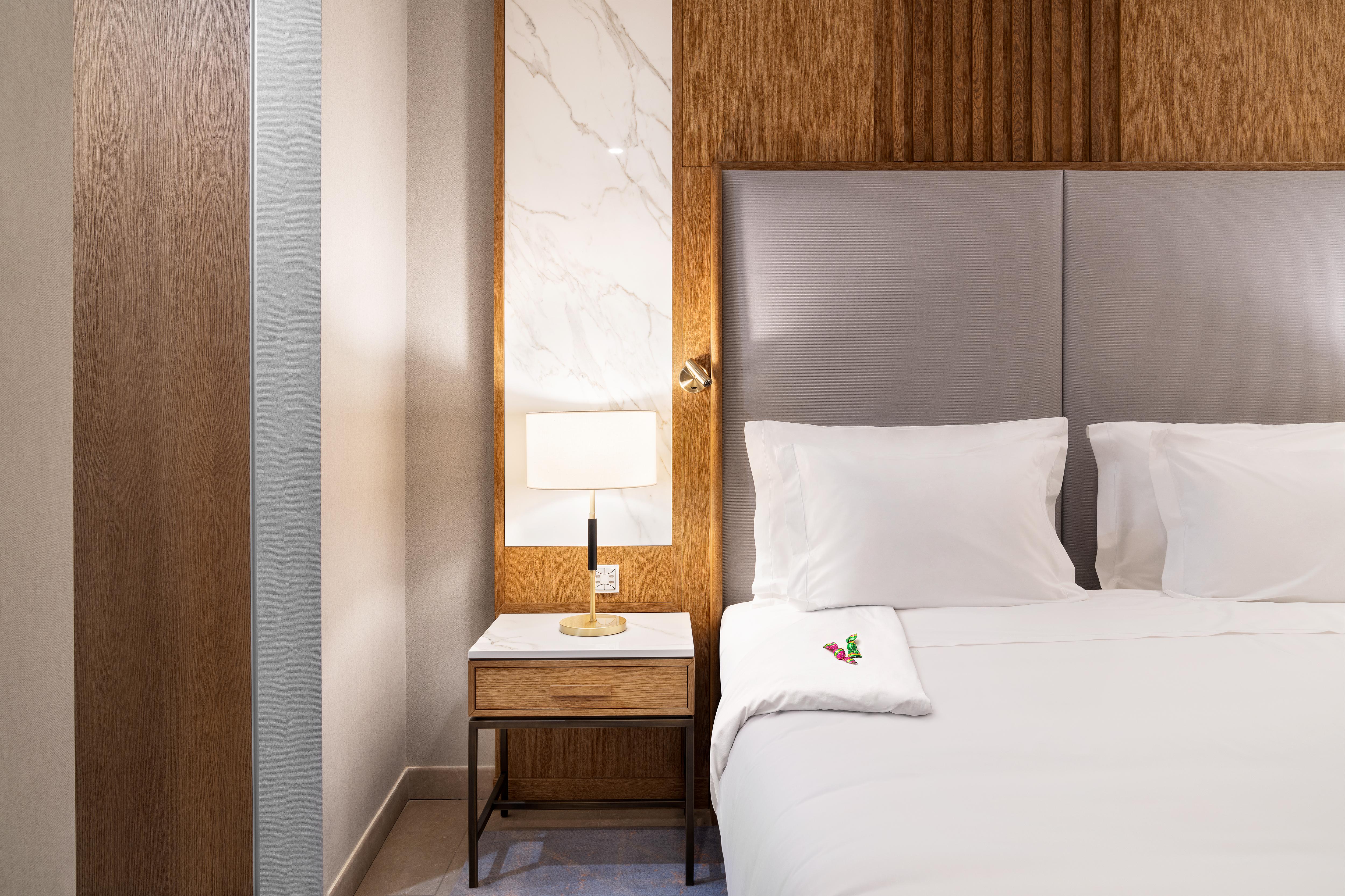 One Bedroom Sunrise Suite