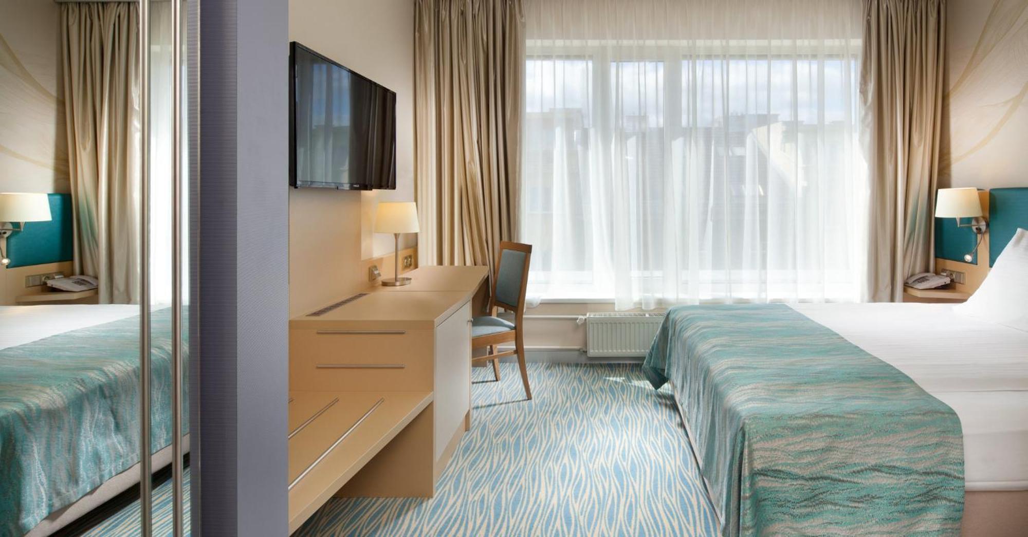 Standard King Room,1275027235:JPEG