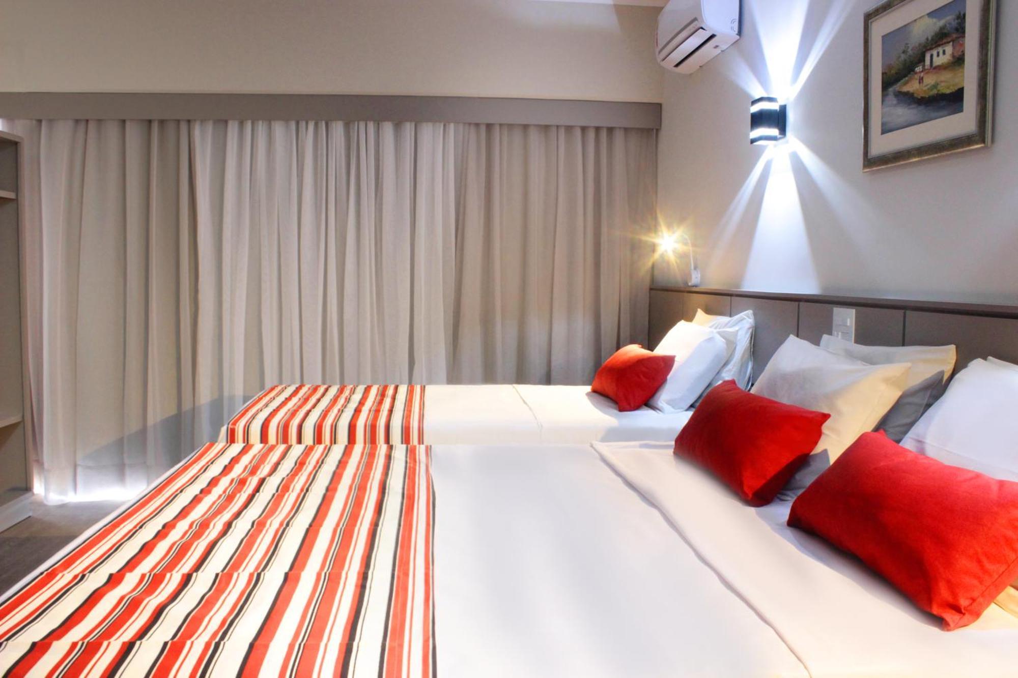 Quarto Deluxe Acessível para Hóspedes com Mobilidade Reduzida