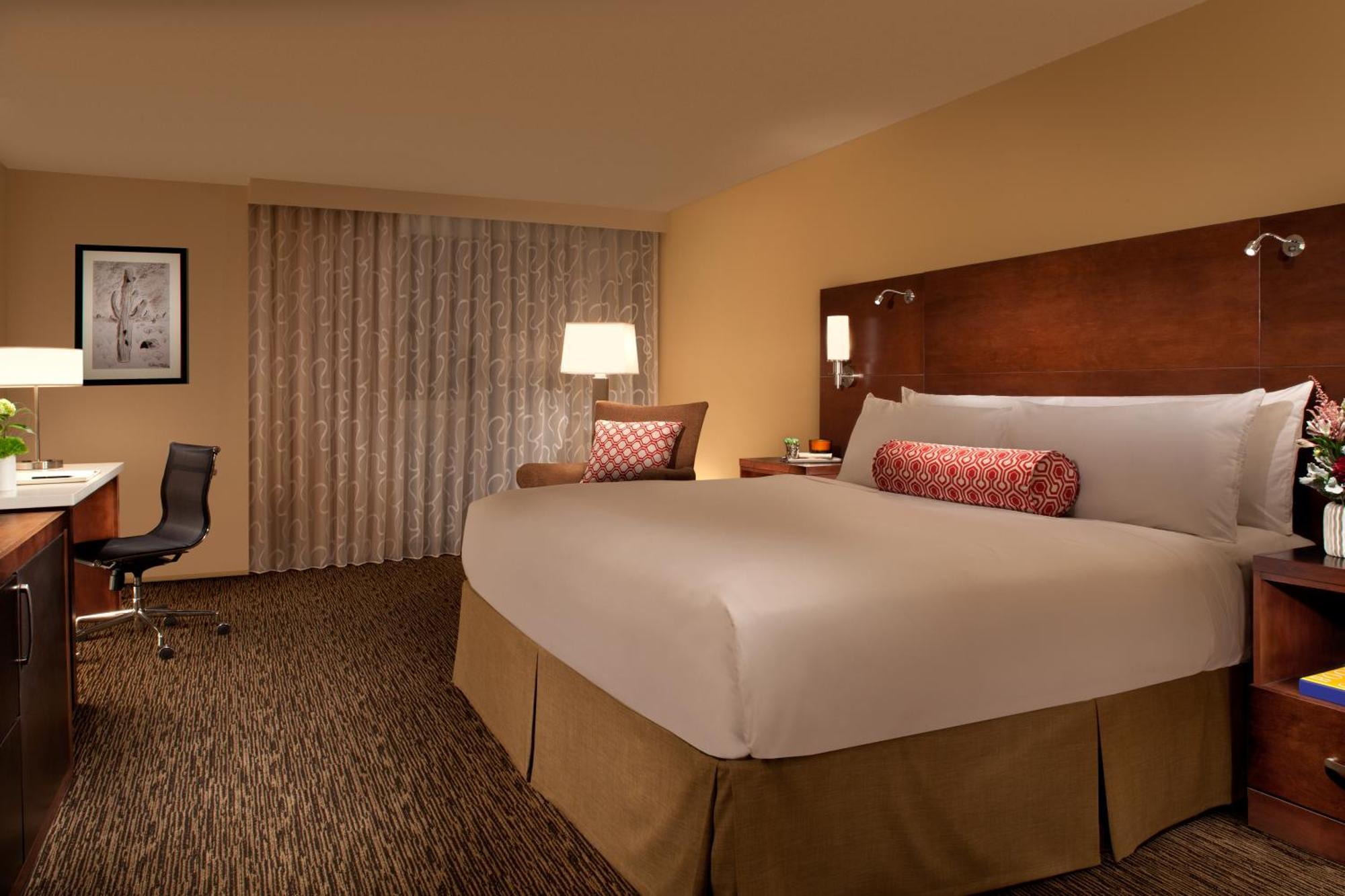 Standard King Room