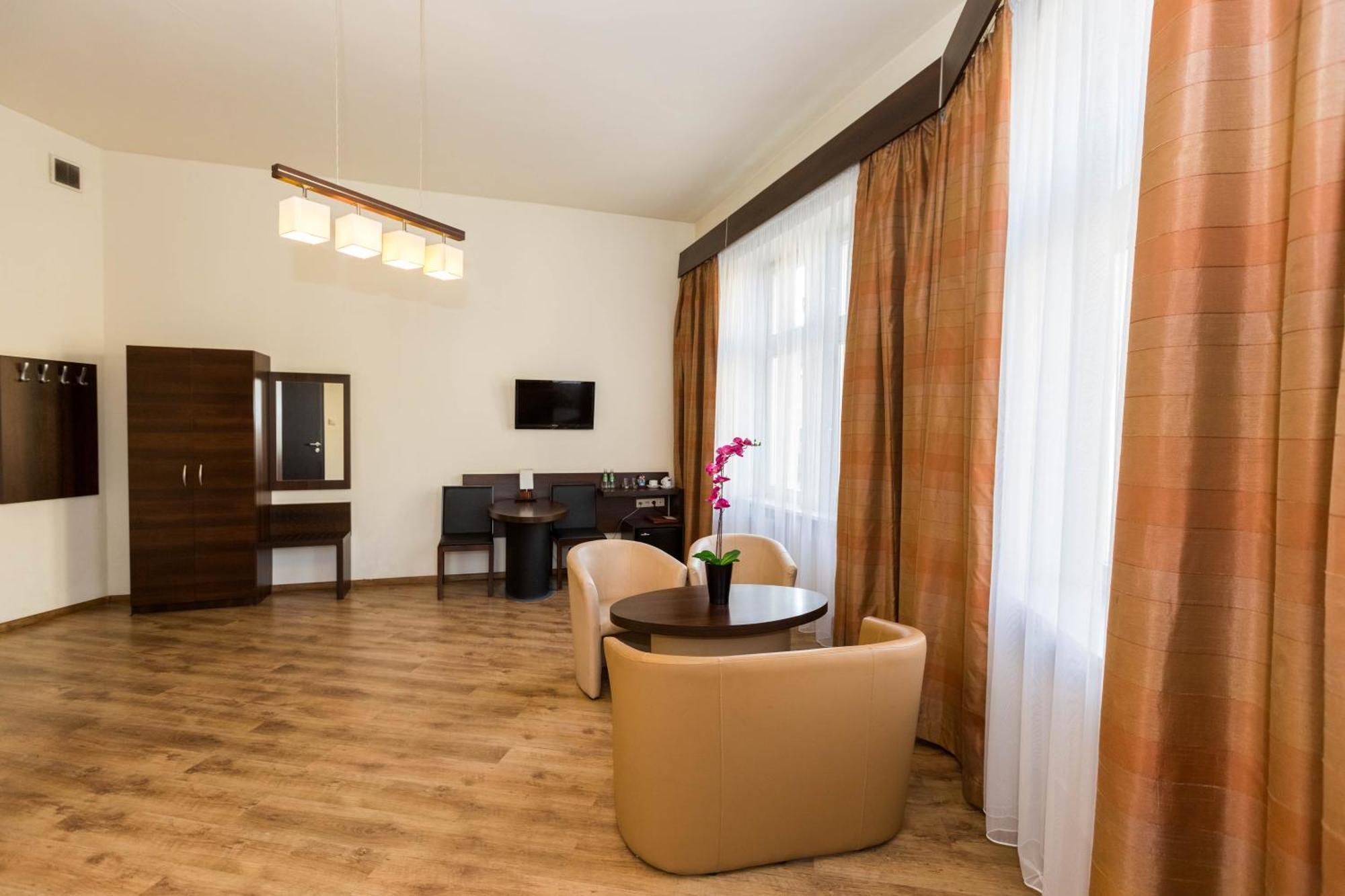 Deluxe Double Room Balcony