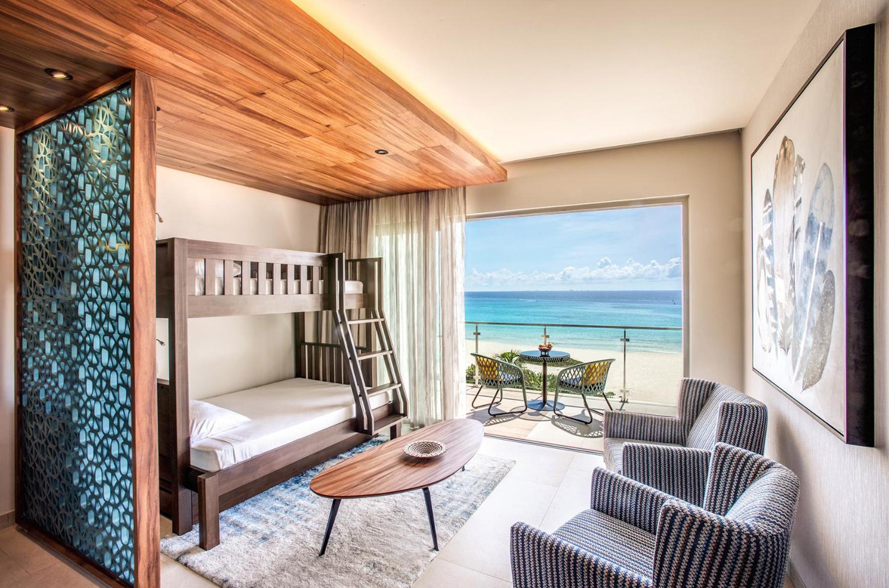Family King Suite Ocean View