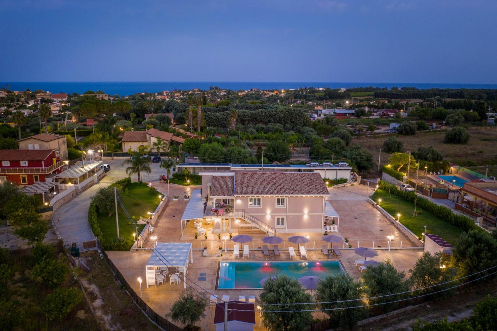 Superior Villa,1286035267:JPEG