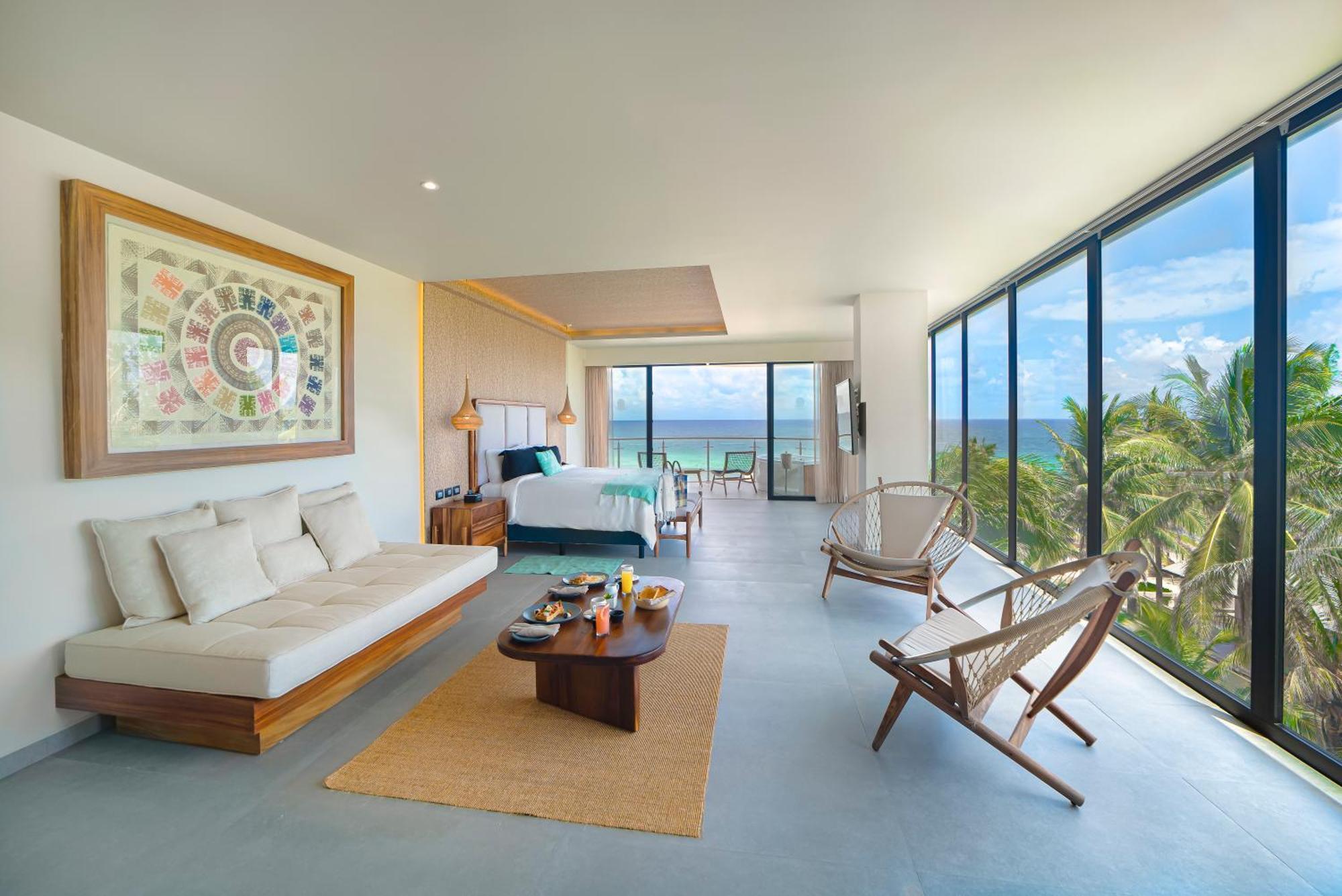 Premium Panorama Ocean Front