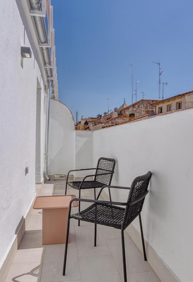 One-Bedroom Apartment Terrace